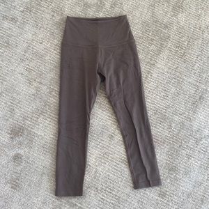 Beyond Yoga cropped leggings XS